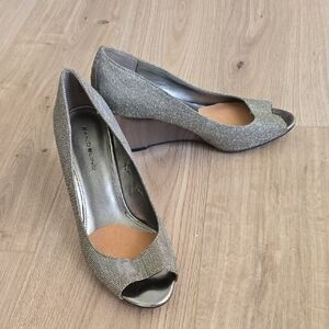 Sparkly Pewter Bandolino Wedges - 7M
